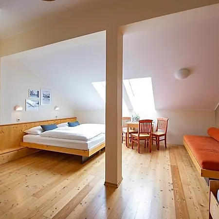 Jufa Hotel 3*